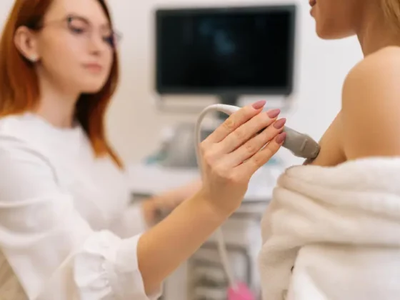 Échographie mammaire à Marseille : quand faire cet examen