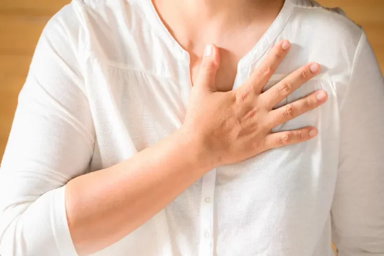 Mastopathie fibrokystique : plein de petites boules dans les seins ?